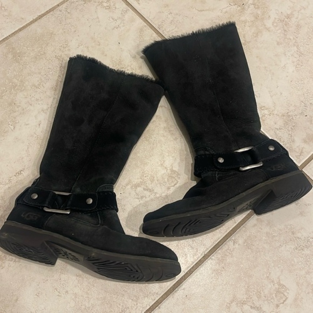 UGG Braiden Tall Boot in Black Suede and Wool Model 1012361, Gorgeous!